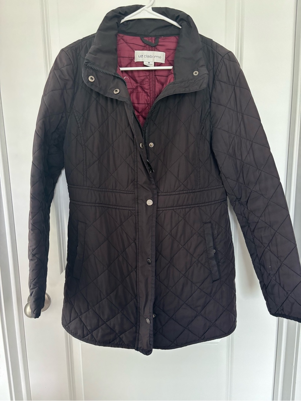 Liz Claiborne Black Quilted Puffer Jacket with Burgundy Lining